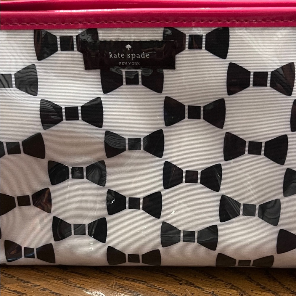 Kate Spade‎ Heddy Cosmetic Bag - Picture 4 of 15
